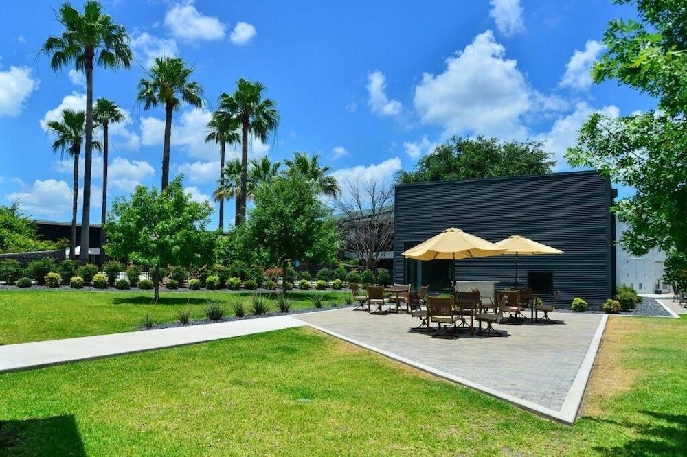Ramada By Wyndham Del Rio Ξενοδοχείο Εξωτερικό φωτογραφία